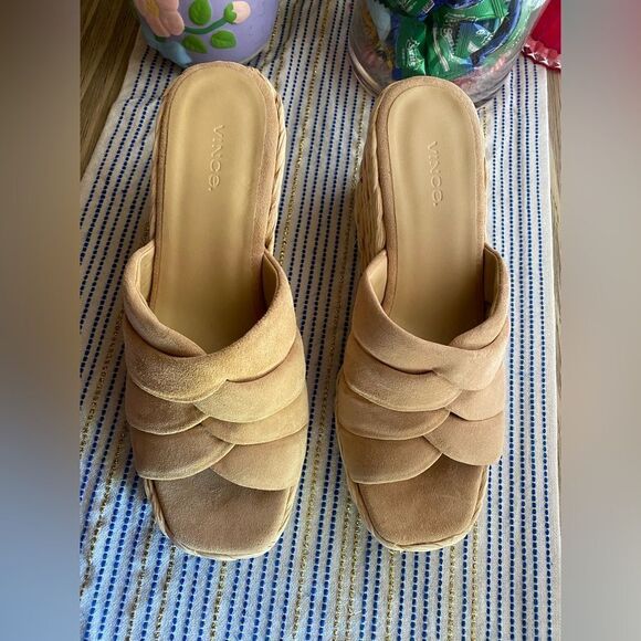 VINCE Women Gilian Suede Wedge Sandal Blonde Size 8M Beige NEW - Picture 13 of 16